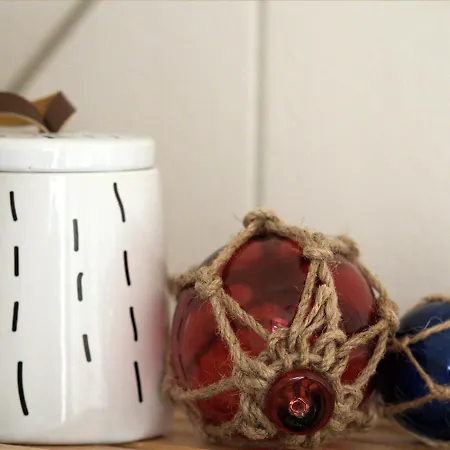 De Luette Kabuff * Born